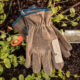 Wells Lamont HydraHyde rugged-work gloves suitable for construction and landscaping.