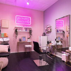 welltodo Neon sign wall mount accessory included for easy display on any surface