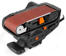 WEN HB321V belt tension lever enables quick belt changes.