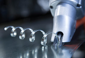 WEN Metal Shear 360-degree swivel head for versatile project angles