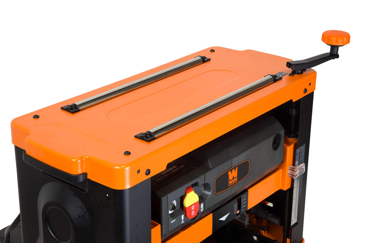 WEN PL1326 adjustable infeed/outfeed tables support long boards