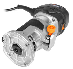 WEN RT1460 1/4-inch collet supports most shank bits.