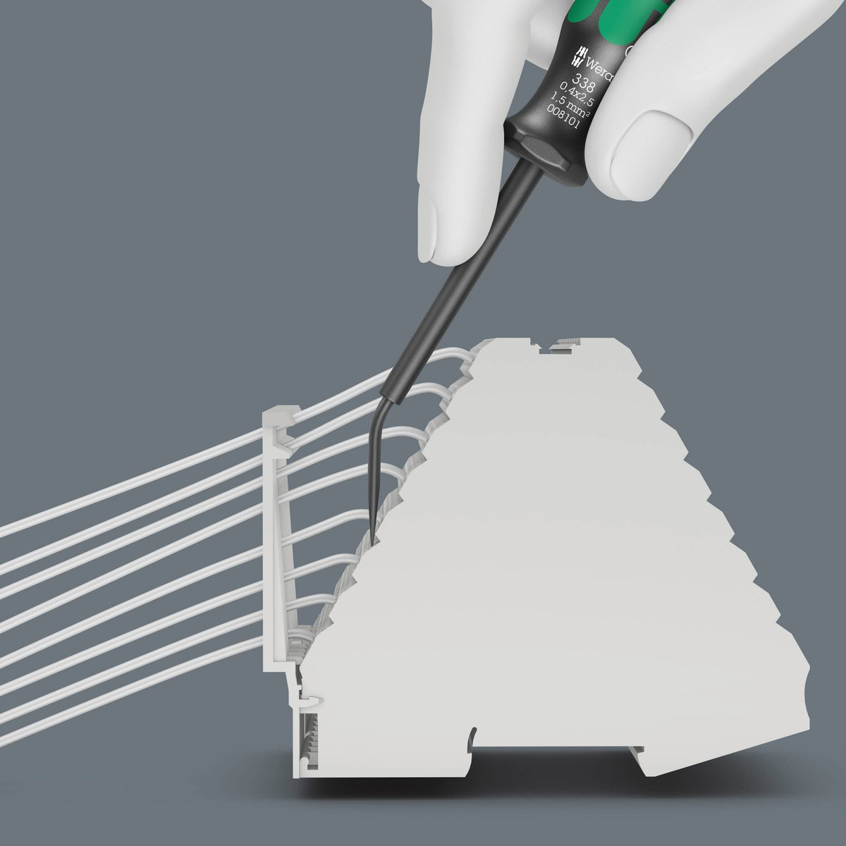 Wera 05008101001 with Kraftform handle for fast, smooth operations.