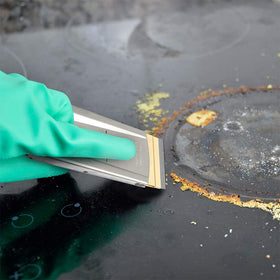 WEUPE Razor Scraper removes stickers from metal and plastic surfaces