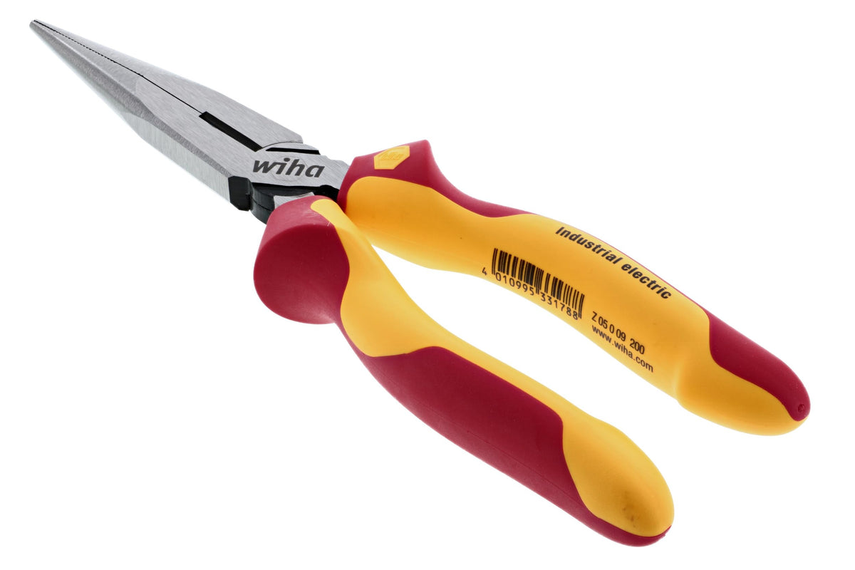 Wiha induction-hardened edge close-up indicates durable cutting performance