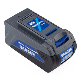 Wild Badger Power WB40V2.0AHB LED indicator shows charge progress