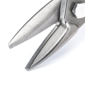 Crescent Wiss MetalMaster M3R snips provide versatile straight and curved cuts.