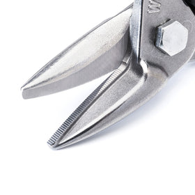 Wiss Crescent MetalMaster latch operation for single-handed use