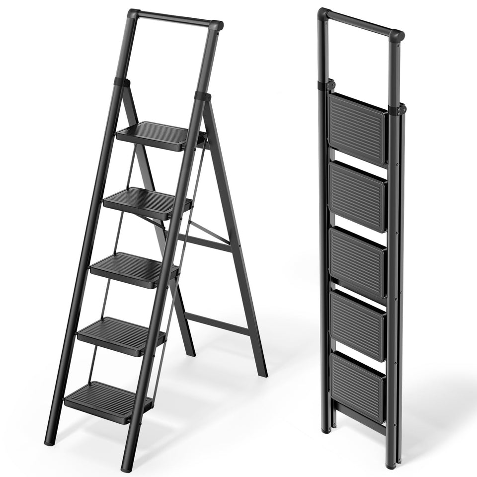 WOA WOA five-step foldable ladder ready for home use and reach tasks.