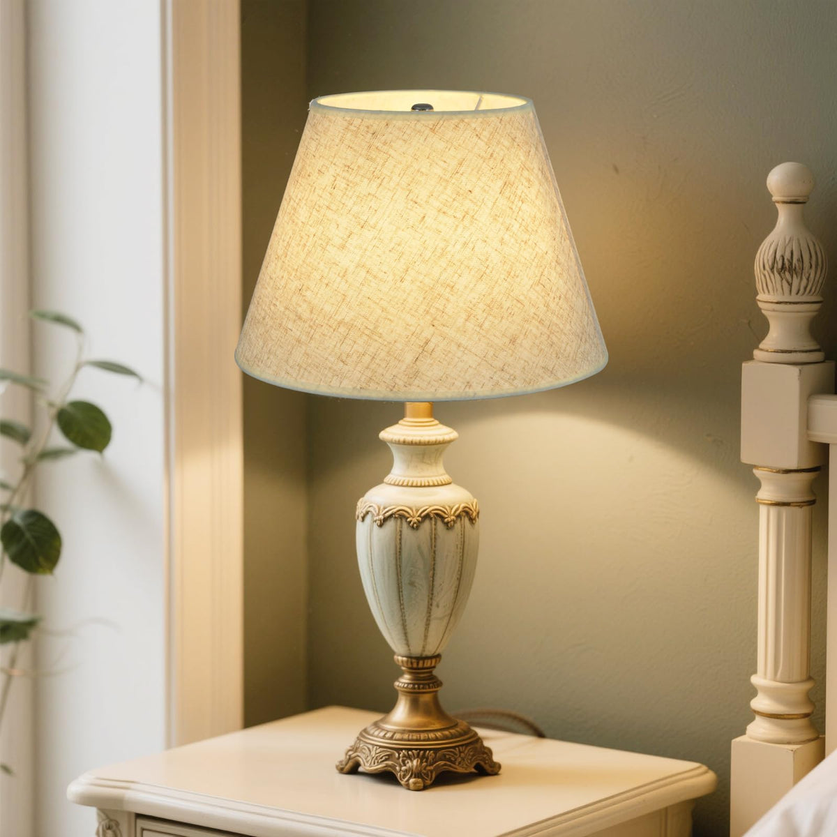 WOLEILEJIN beige lamp shade compatible with E26/E27 bulbs.