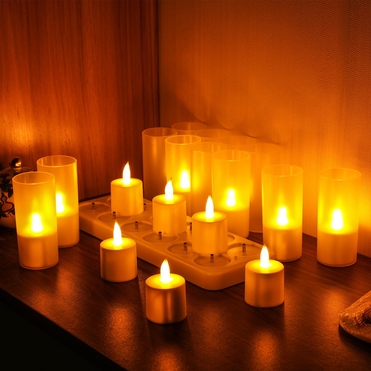 WoneNice candle suitable for indoor and outdoor use.