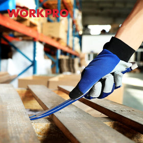 WORKPRO baseboard removal tool aids separating boards without damage.
