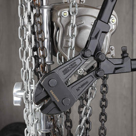 WorkPRO bolt cutter cutting chain efficiently and cleanly.