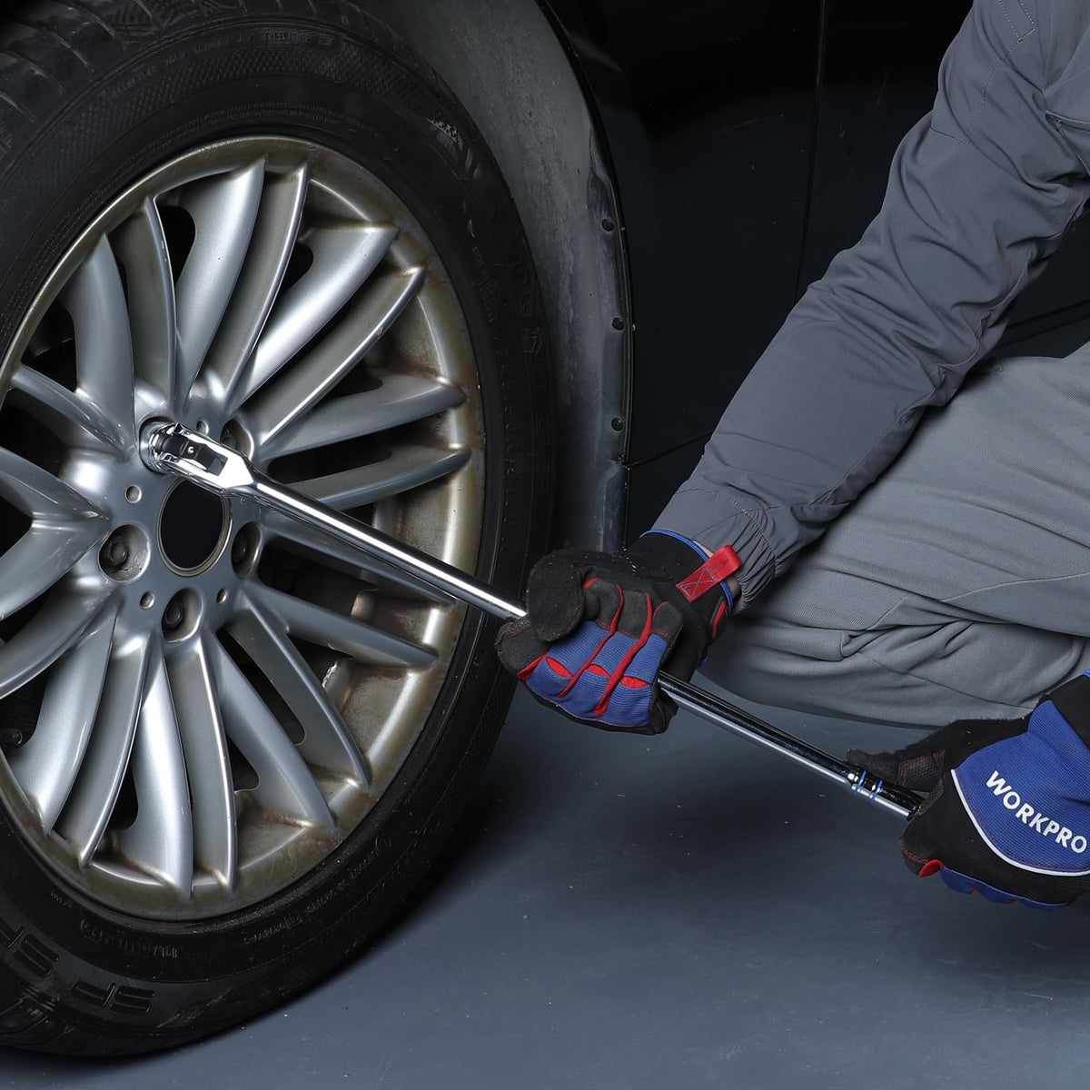 WORKPRO ergonomic handle offers comfortable grip during heavy-duty tasks.