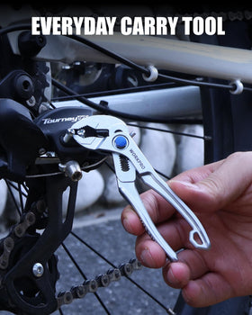 WORKPRO grooved grip design improves stability in wet or oily conditions.