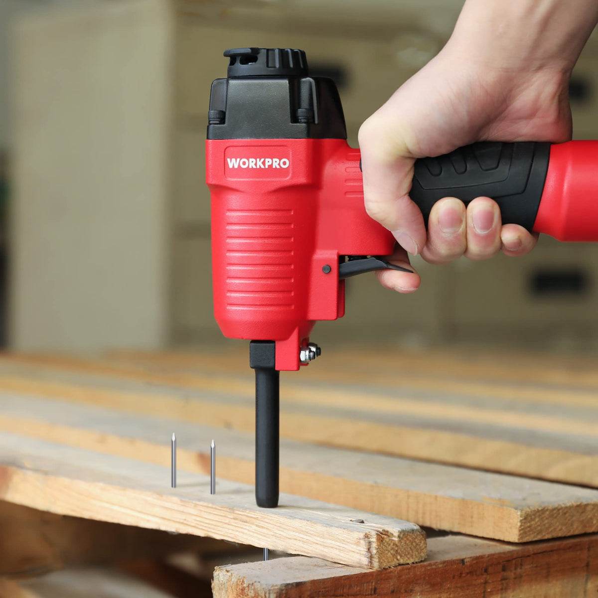 WORKPRO Pneumatic Nail Remover durable construction for frequent workshop use