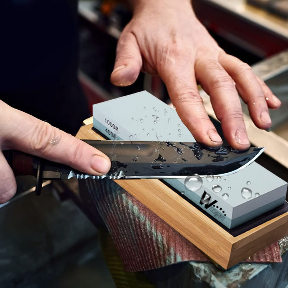 Flat sharpening surface for even edge formation