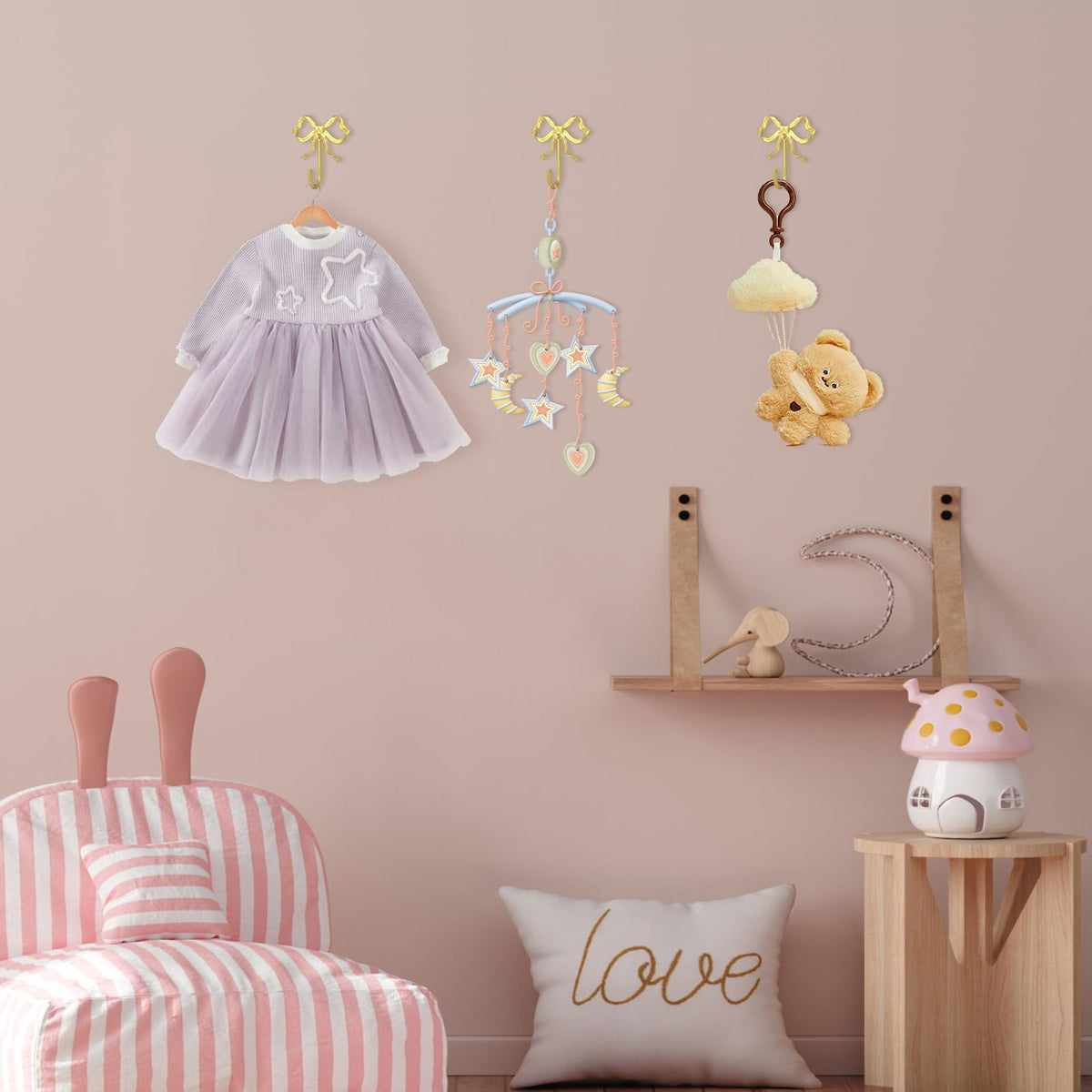 XHIPY gold bow wall hook keeps mugs within reach and organized.