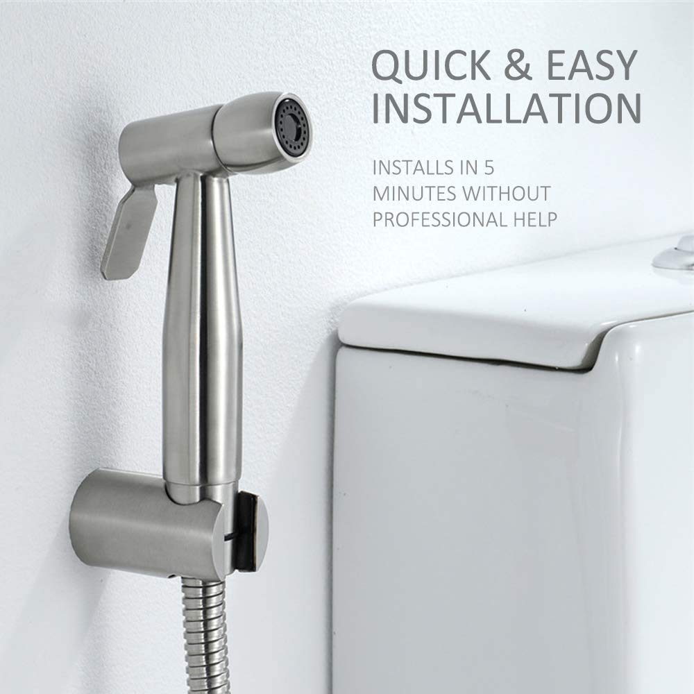 Xocome easy-installation guide illustrating a quick bathroom upgrade