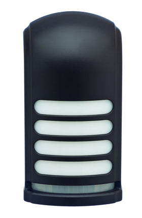 BL776 motion sensor coverage up to 160°, enhancing safety on outdoor stairs.