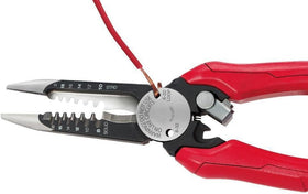 Xokisde swing-lock enables one-handed use and secure storage