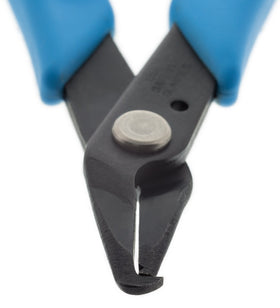 Xuron 496 lightweight design reduces fatigue during long jewelry sessions