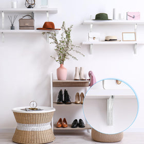 Yalikop vertical-adjustment brackets adapt to changing shelf heights.