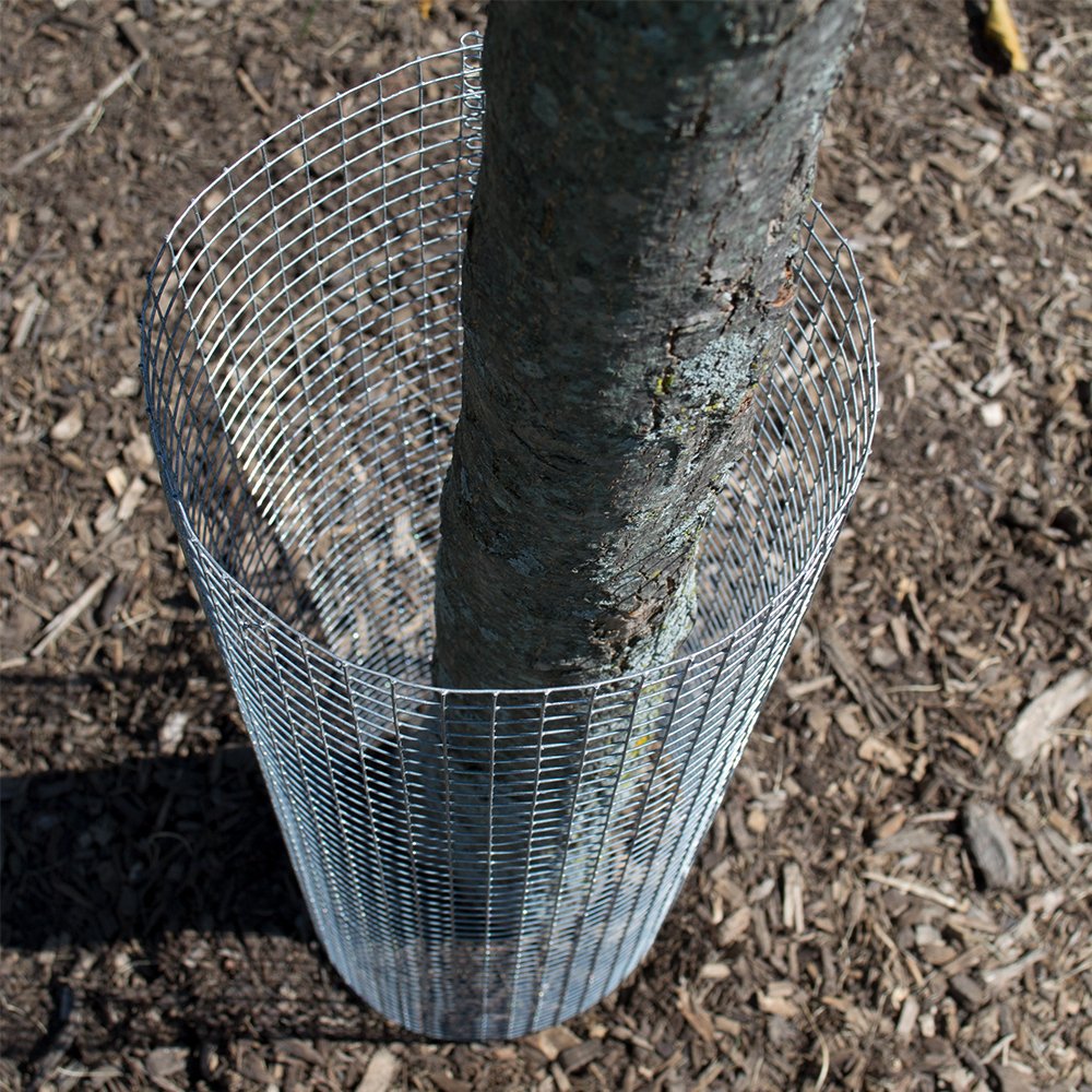 YARDGARD 19-gauge galvanized steel wire provides rust-resistant performance for outdoors.