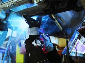 YesWelder flux core wire feed performance during continuous welding sessions.