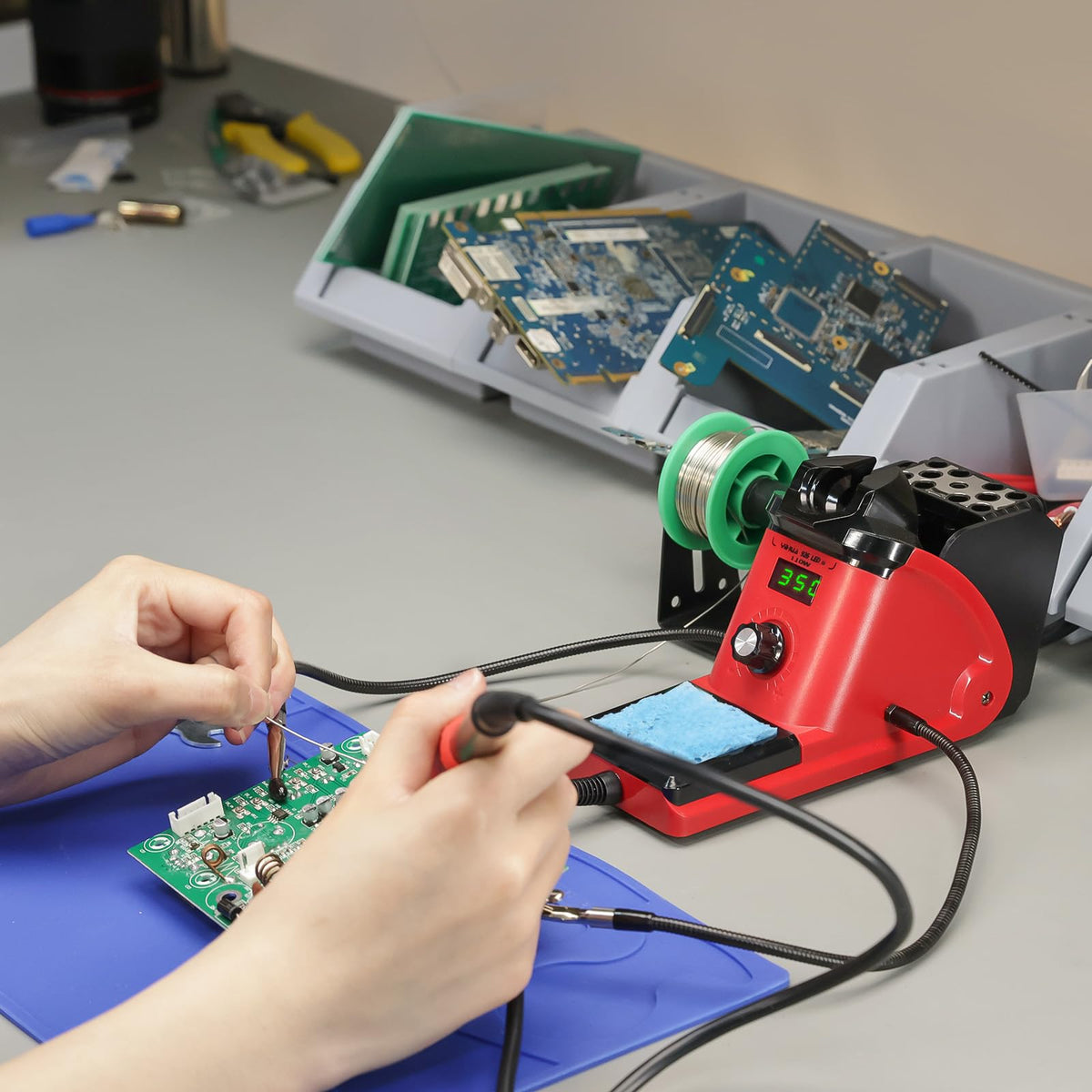 Solder wire bracket from the YIHUA kit for organized workflow