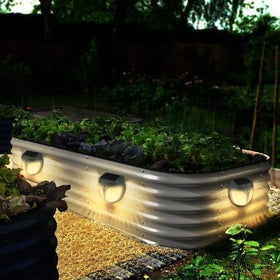 YINDUZ magnetic attachment enables quick repositioning on metal planters.