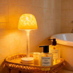 Yoomue ocean wave projector shower lamp lights up bathroom walls