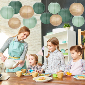 YUNXUAN lantern hanging frame enables easy setup for party decor