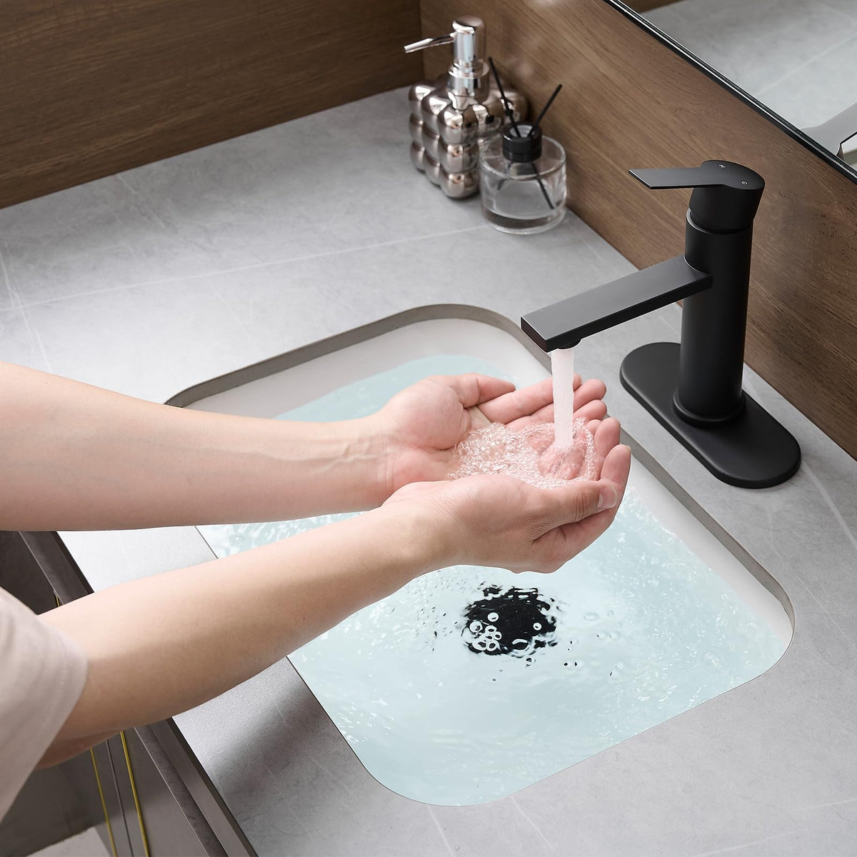 YXOCVIR bathroom faucet installation-kit—includes hardware for quick setup.
