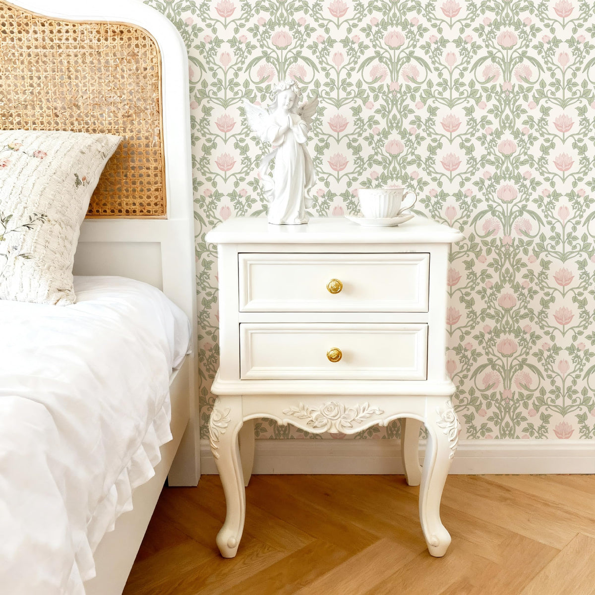 YXTII wallpaper on wall demonstrates easy peel-and-stick installation