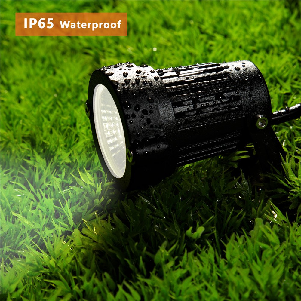 Z Outdoor Landscape IP65 waterproof design withstands rain and snow.