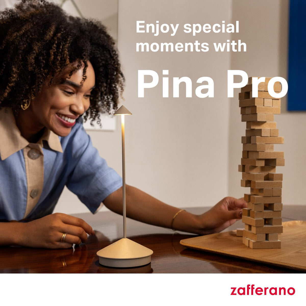 Zafferano Pina Pro lamp stands 11.4 inches tall for balanced table lighting