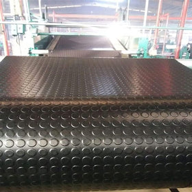 ZERITO coin-grip roll in a garage scene, showcasing waterproof protection.