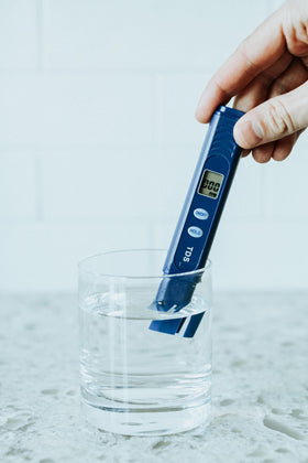 ZeroWater ZT-2 TDS meter blue battery compartment with included batteries for immediate use.