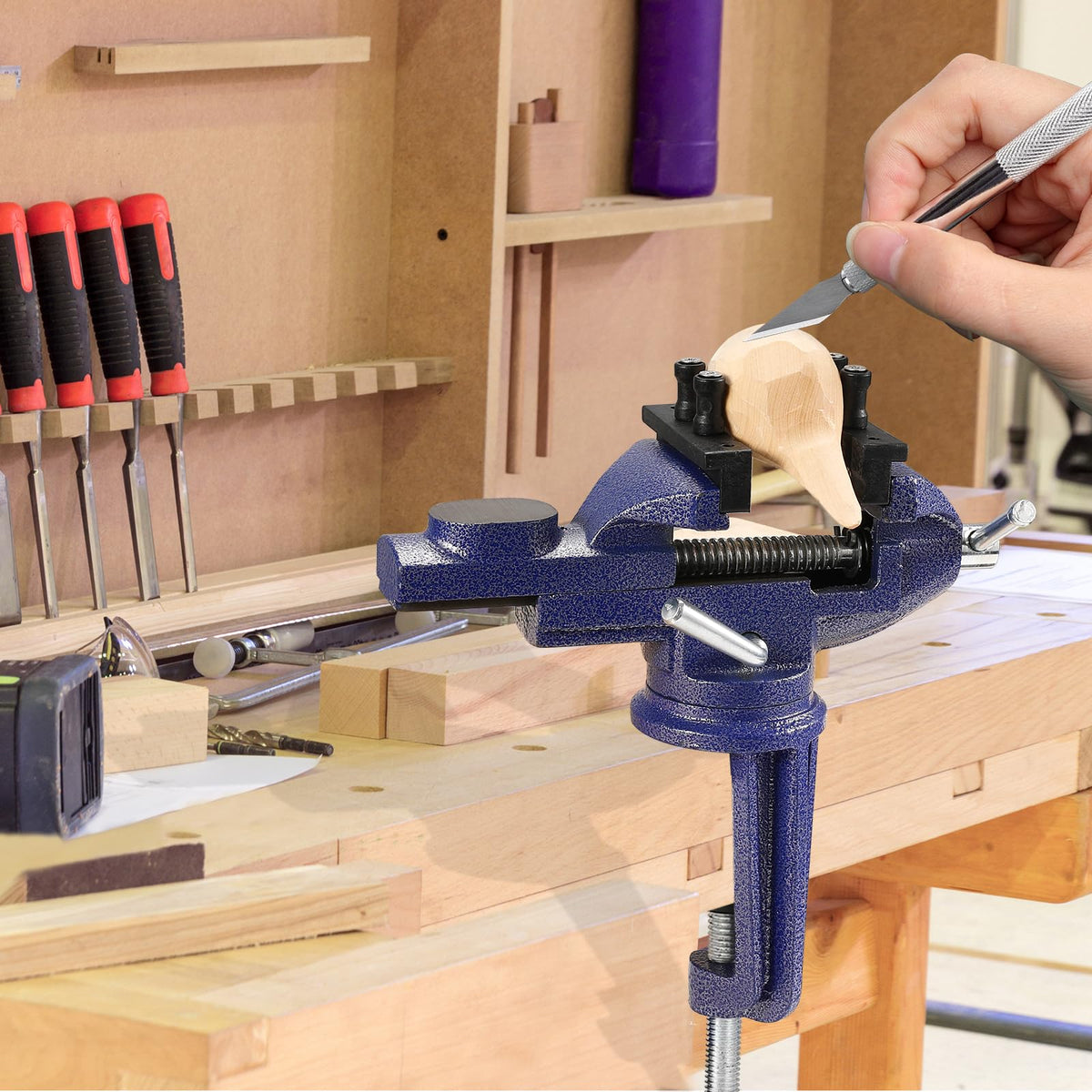 ZHRMJZG precision-threaded transmission delivers smooth operation in tight spaces.