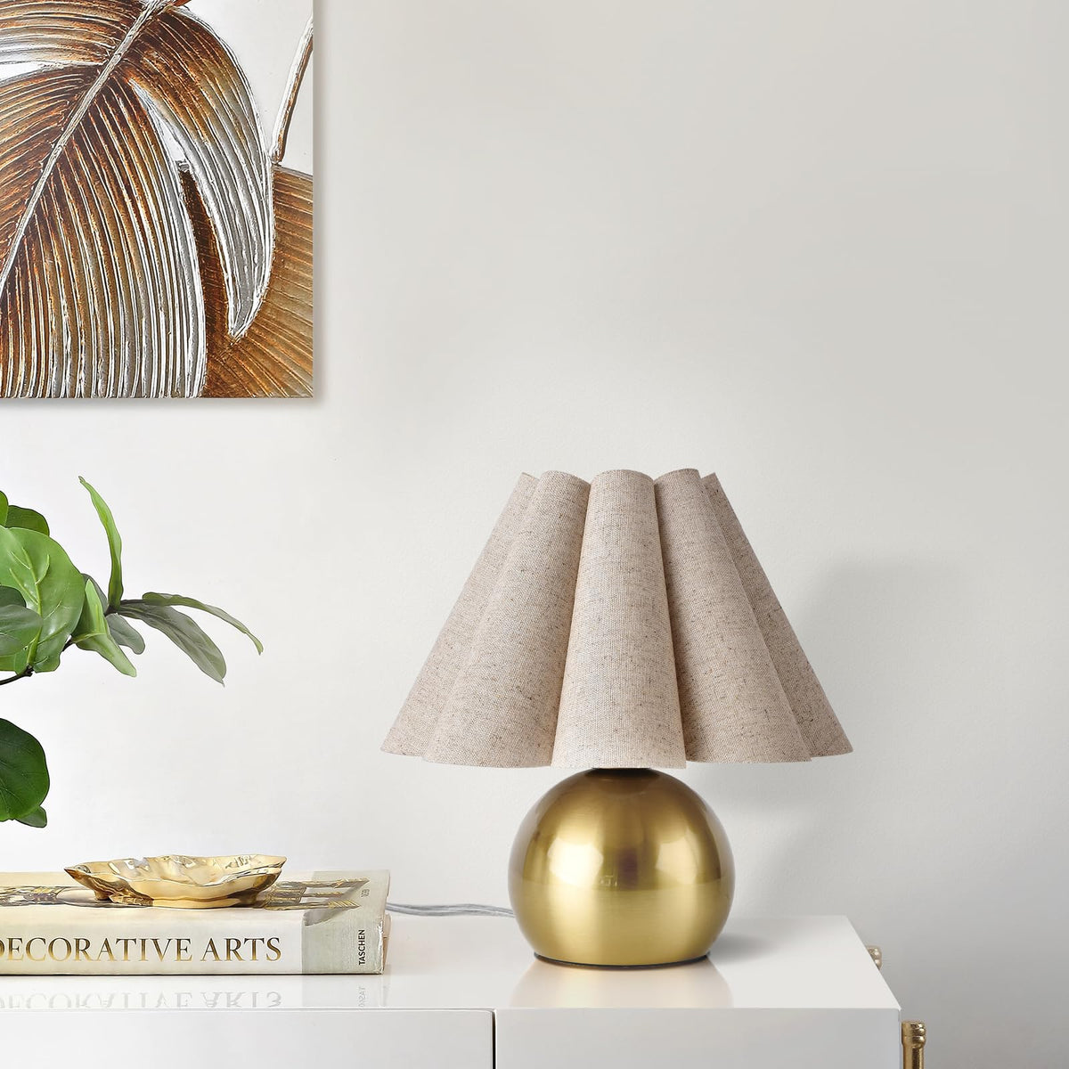 Ziqqeelam modern decor lamp adds elegance to living rooms