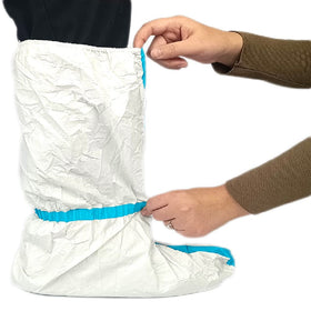 ZMDREAM microporous polypropylene material provides fluid resistance while staying breathable.
